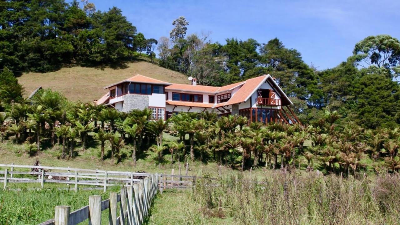 Chacara Com Wi-Fi, Churrasqueira E Lazer Em Cunha Exteriér fotografie